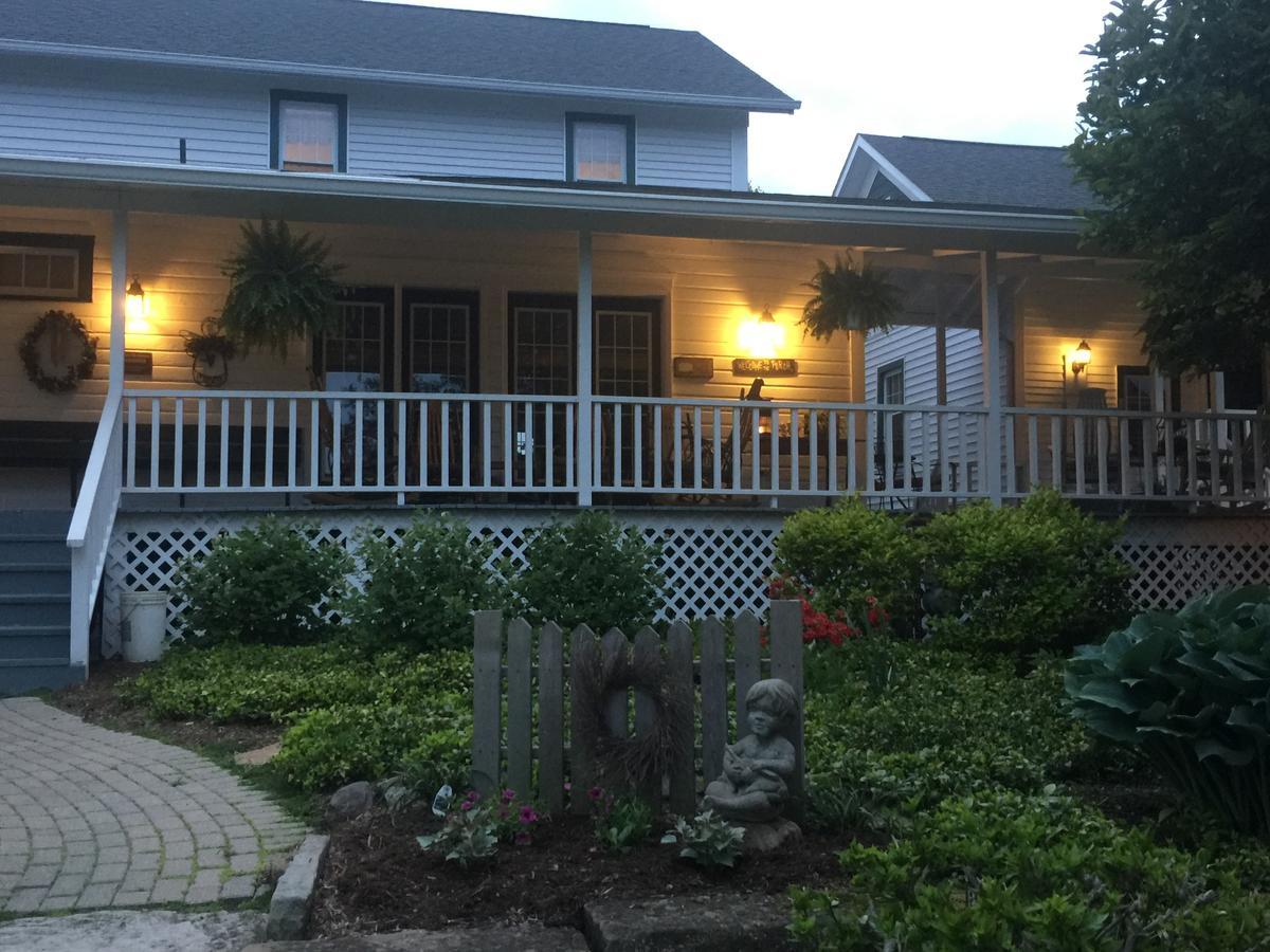 Grapevine House Otel Winesburg Dış mekan fotoğraf